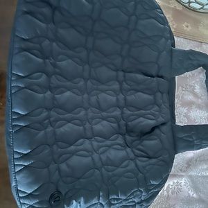 Lululemon Quilted Embrace Tote bag